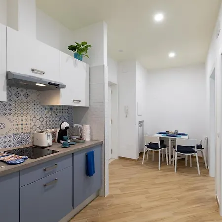 Апартаменти Viaparsano *