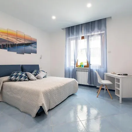 Viaparsano Apartman *